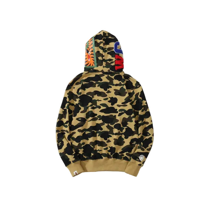 BAPE