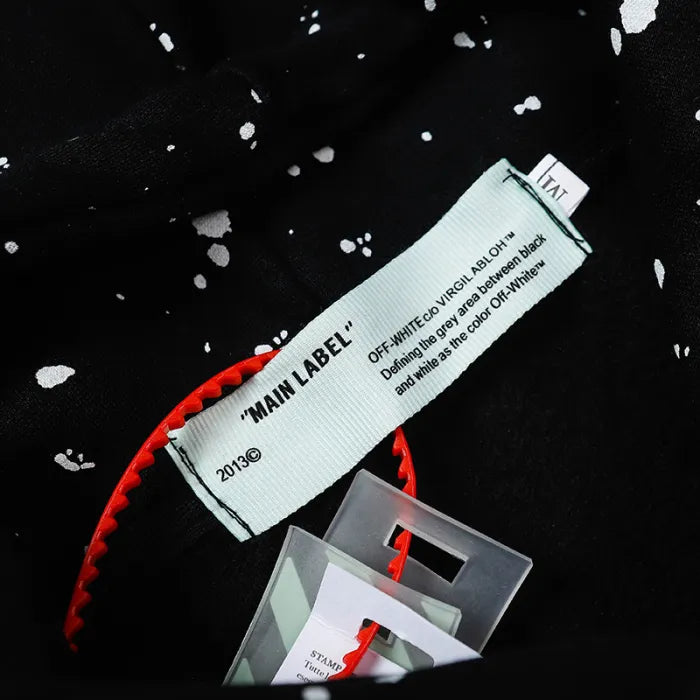 OFF WHITE