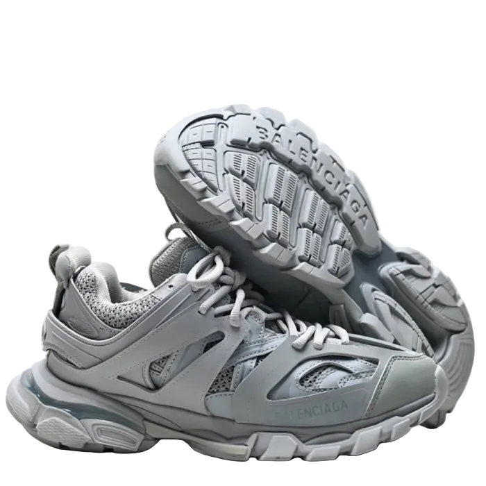 Balenciaga -Track